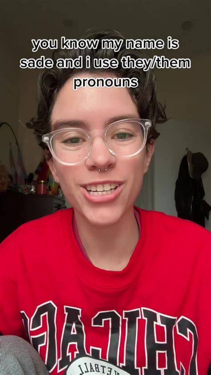 Lemon Pronouns: Embracing Identity With A Twist