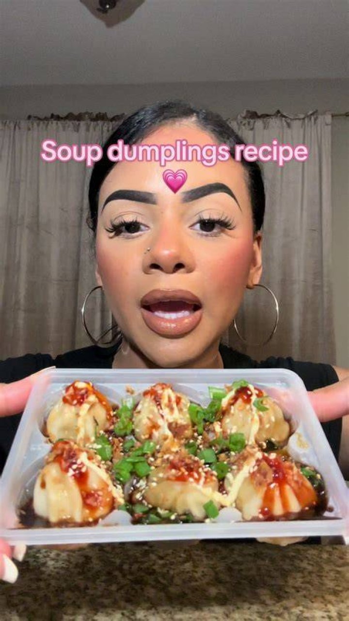 TIKTOK VIRAL SOUP DUMPLINGS FROM TRADER JOE'S!!!!!! SUPER YUMMY. YouTube
